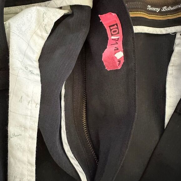 Tommy Bahama ~ Mens Black Silk Shorts ~ size 38 ~ dry cleaned and ready to wear - Picture 11 of 11